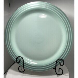 Le Creuset Sage Green 10.5 Inch Stoneware Dinner Plate - New with Tag